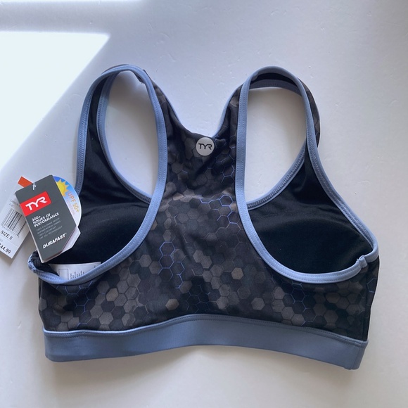 NWT TYR Racerback Sports Bra Bikini Top Size 8 Snug Fit Band Size 28" to 34" - Picture 5 of 16